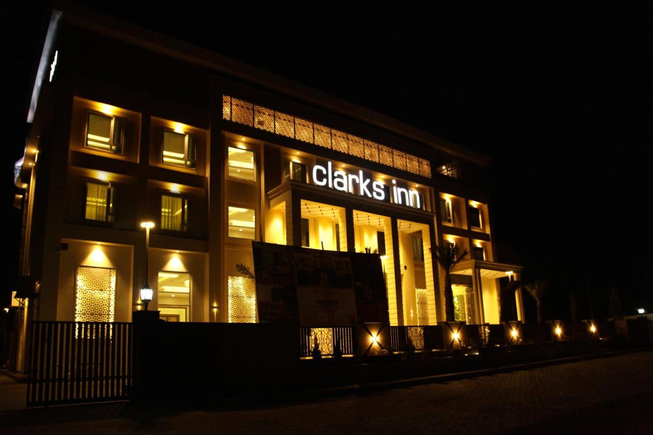 Clarks Inn Aligarh photo 2