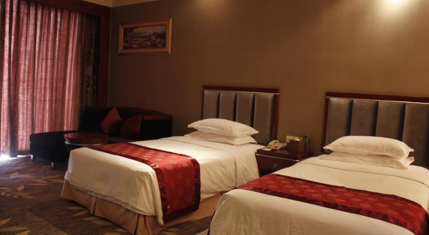 Xinjin Celebrity City Hotel photo 4
