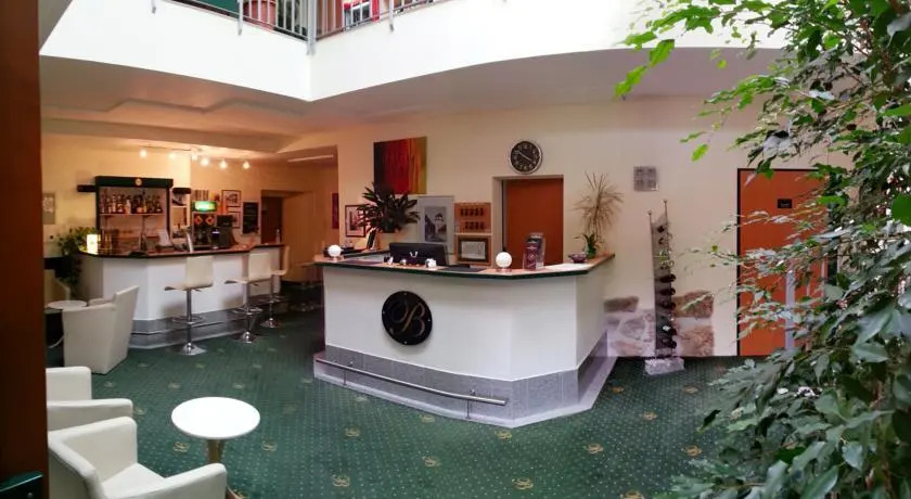 Hotel Bachgasslhof Leoben photo 2