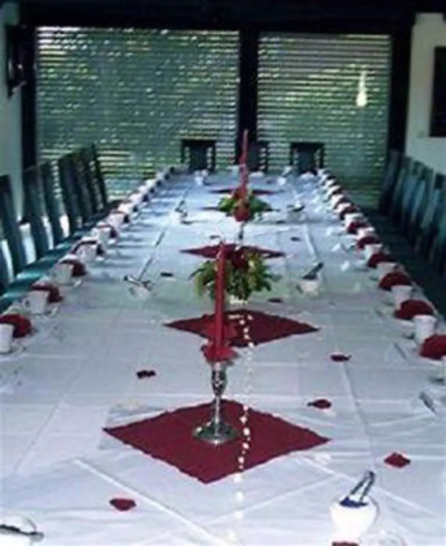 listing card gallery