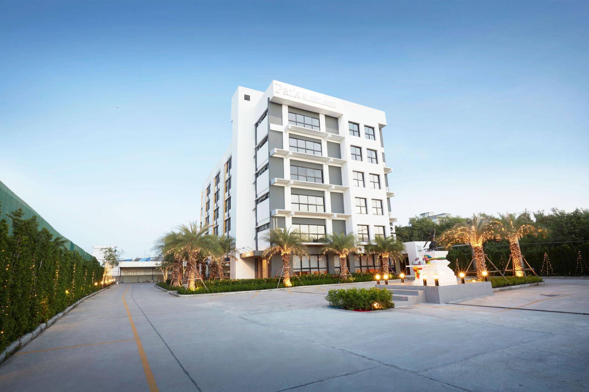 Baan Oliver Srinakarin photo 4