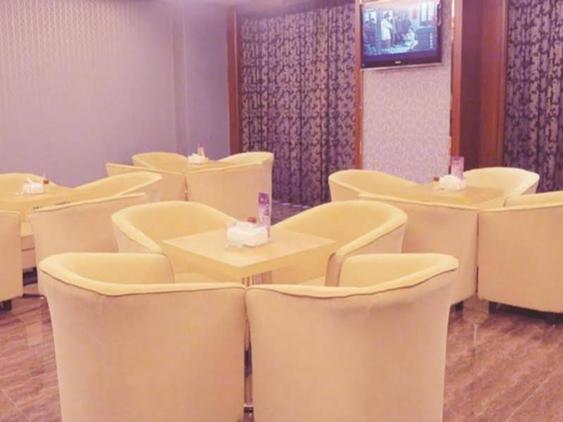 Fusha International Trade Yucca Hotel photo 4