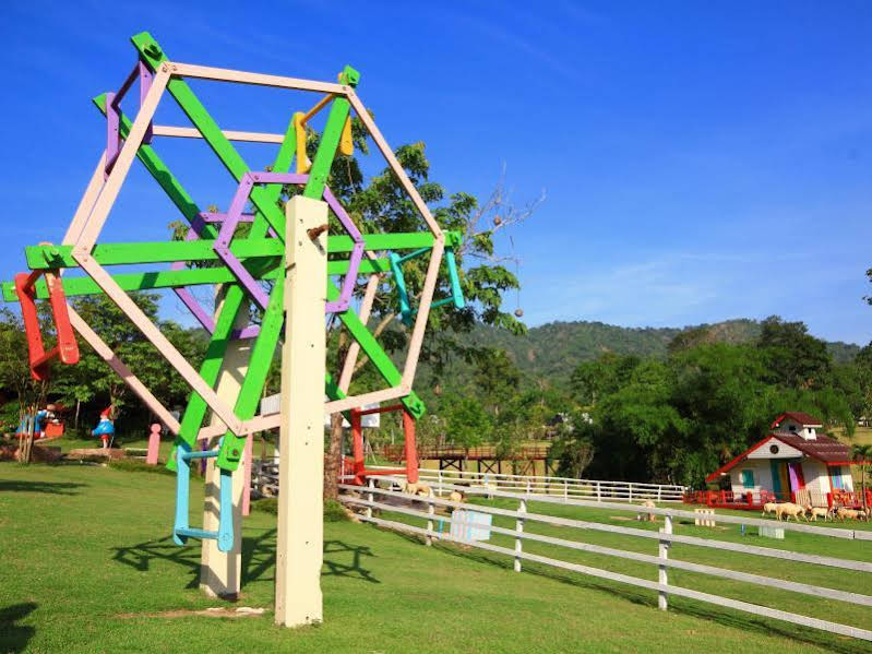 The Banyan Leaf Resort photo 4