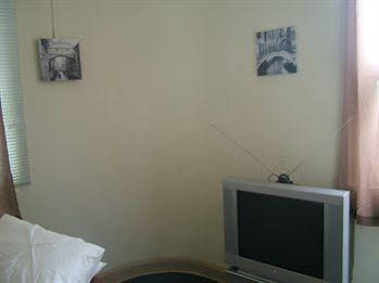 Bondi Gateway Hotel photo 5