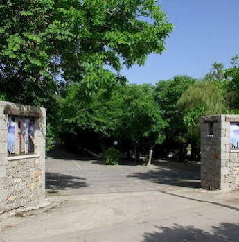 Mouria Studios photo 2