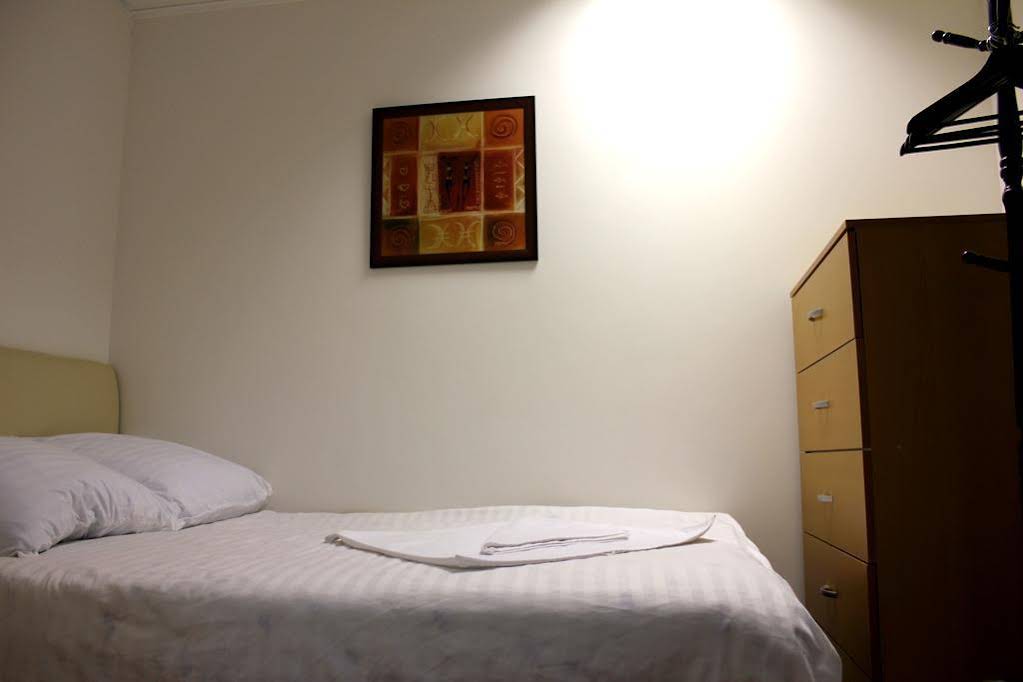 Towns Hotel photo 5