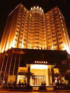 New World Hotel photo 2