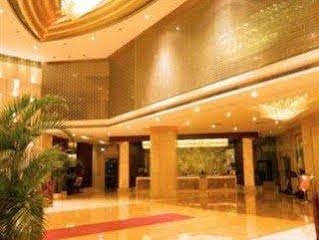 New World Hotel photo 3