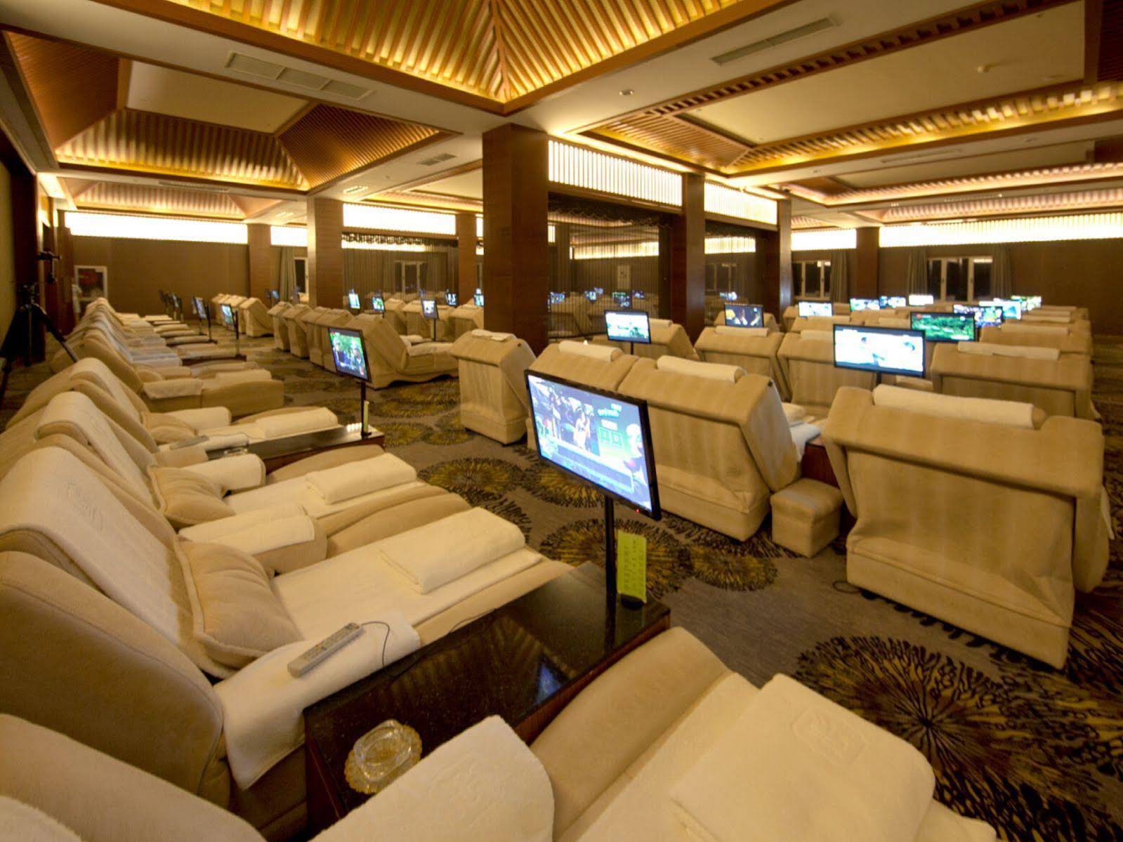 Oriental Spring Resort Dalian photo 2