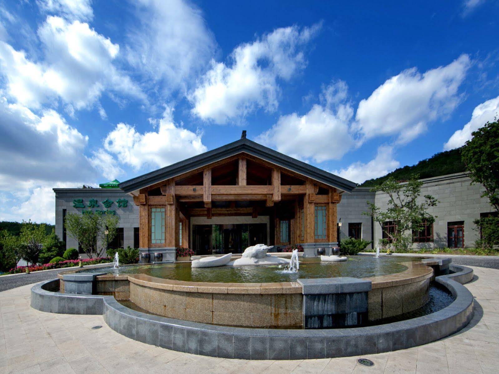 Oriental Spring Resort Dalian photo 3