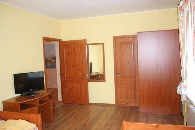 Gnezdo photo 2