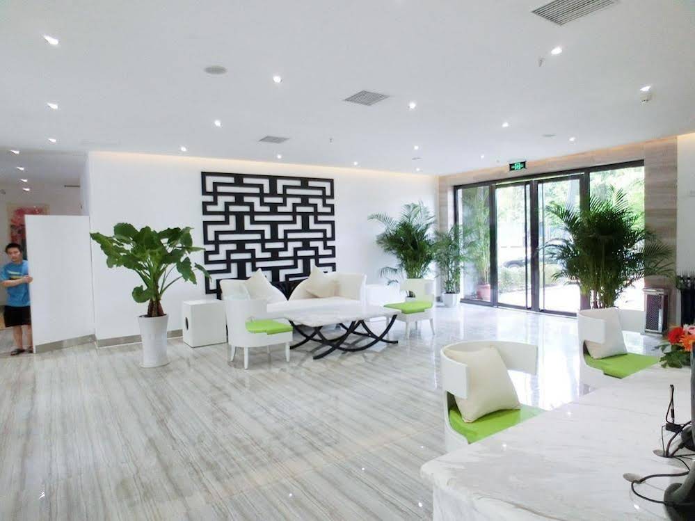 Haikou Jiuju Youjian Hotel photo 2