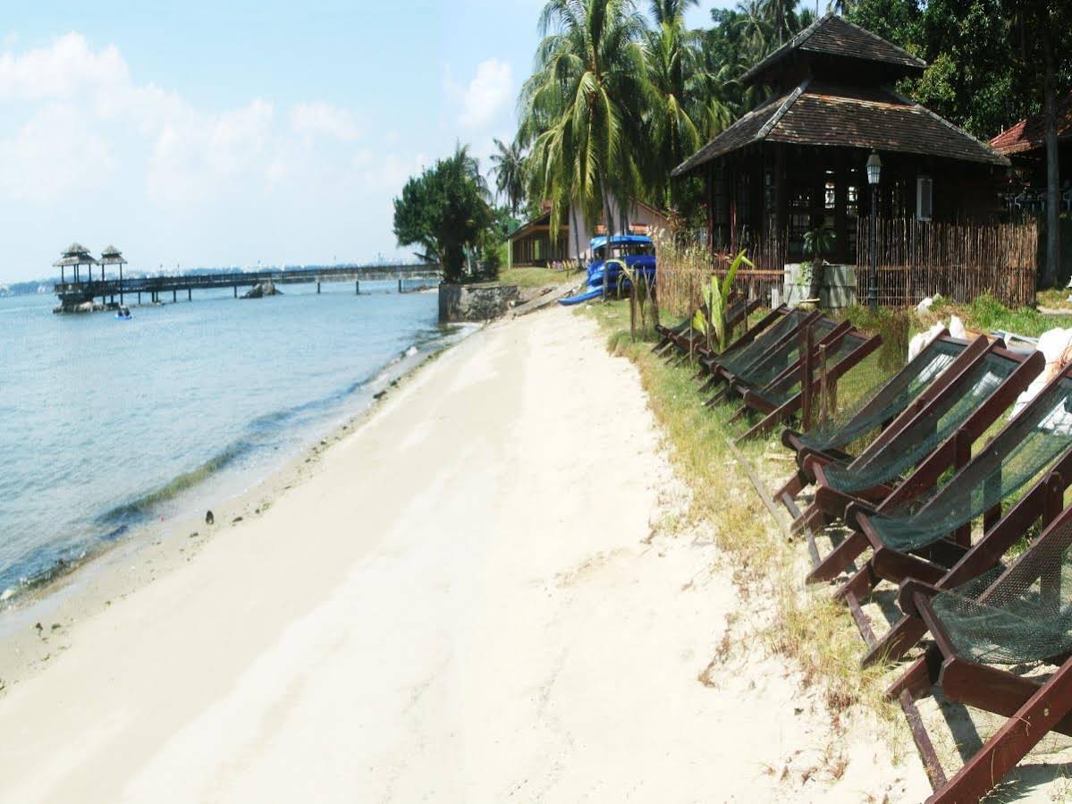 Celestial Ubin Beach Resort photo 4