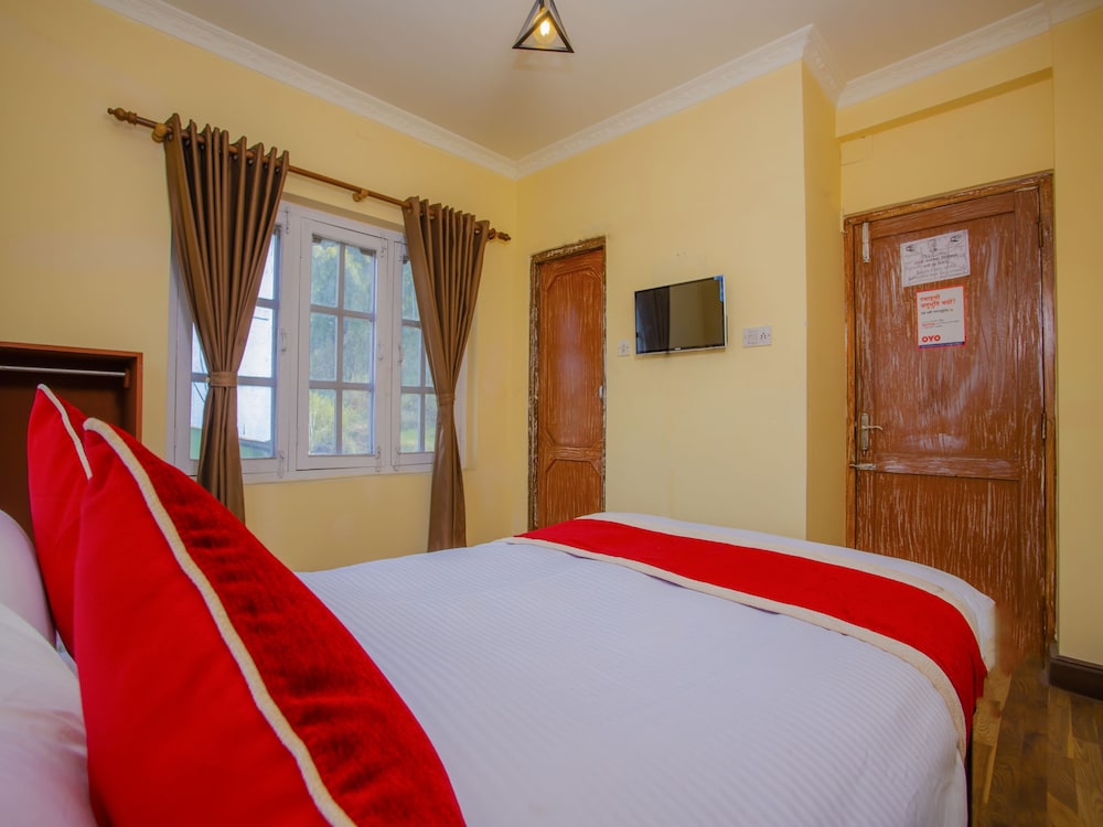 OYO 302 Hotel Classic photo 5