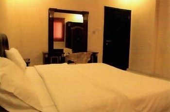 Al Nabarees Golden Suites photo 2