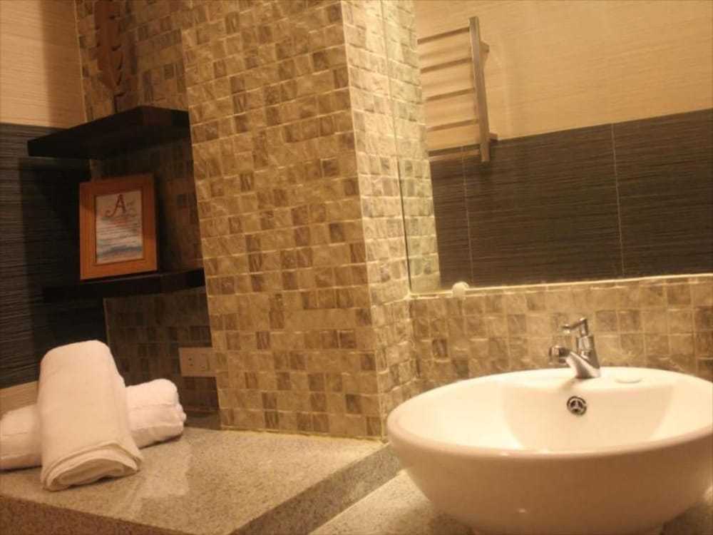 The Assemblage Point Resort photo 3