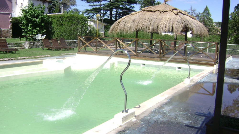 La Castellana Hotel de Sierras photo 5
