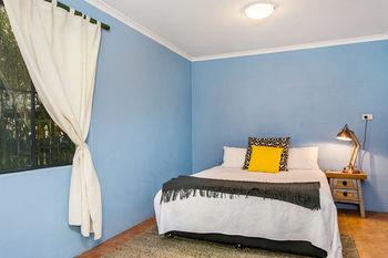 Temple Beach House photo 5