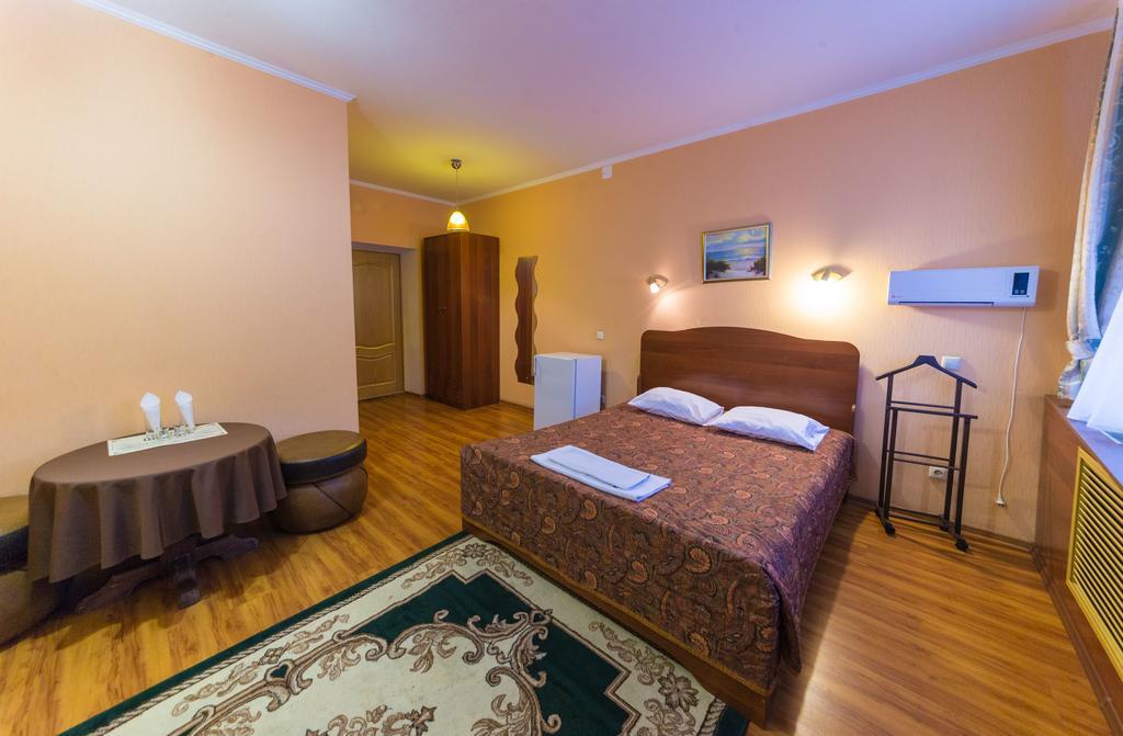 Shanson Hotel
