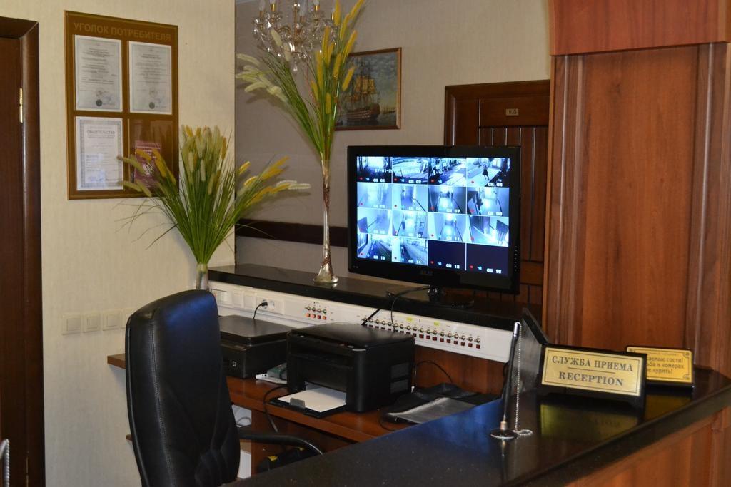 Astoria Hotel photo 2