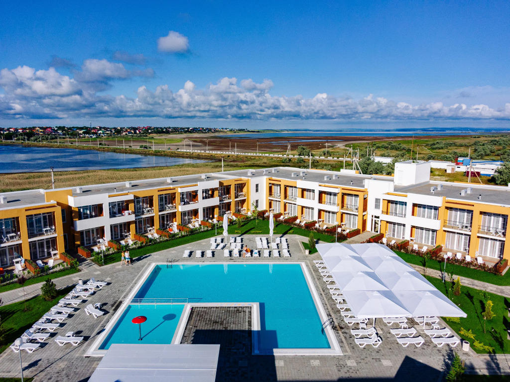 LetooteL Hotel