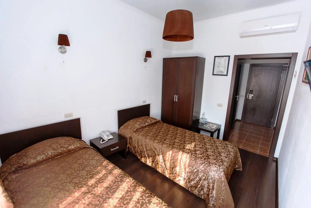 Hotel Kuvaka photo 4
