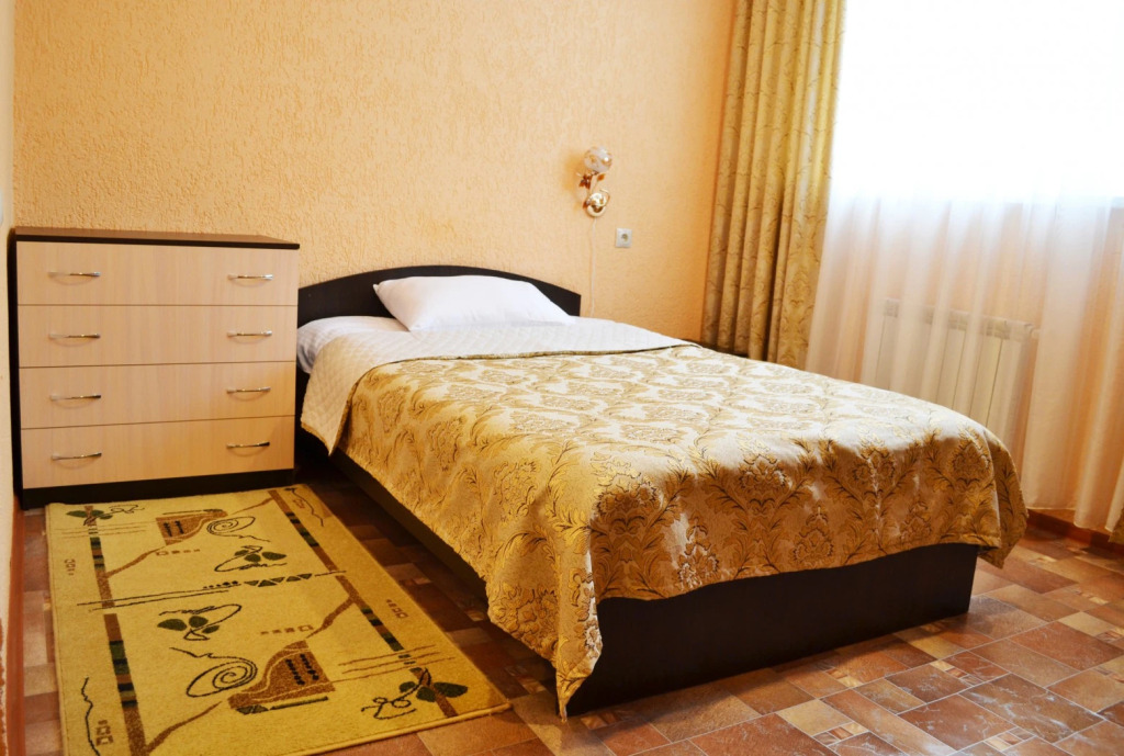 Nizhnie Sergi photo 5