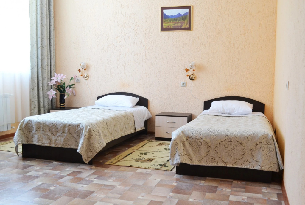 Nizhnie Sergi photo 4