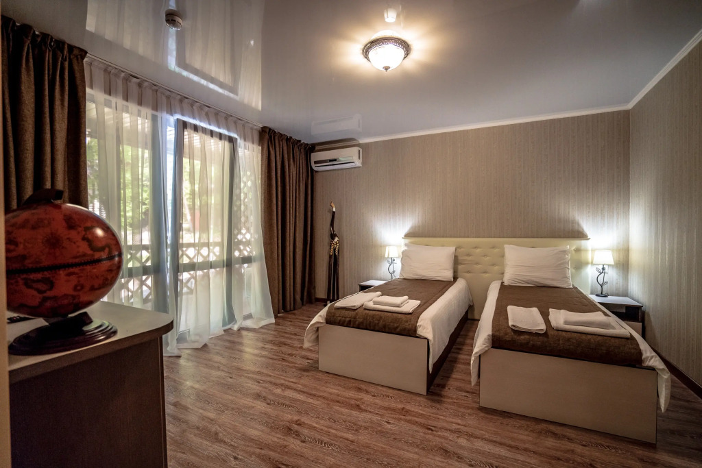 GREEN WOOD MINI-HOTEL photo 4