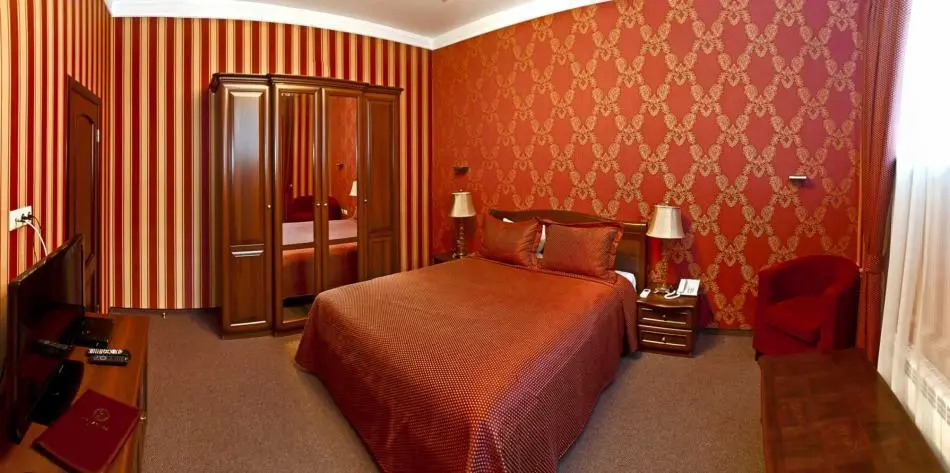 Dynastya Hotel photo 3