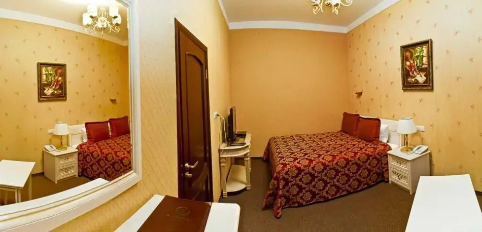 Dynastya Hotel photo 4