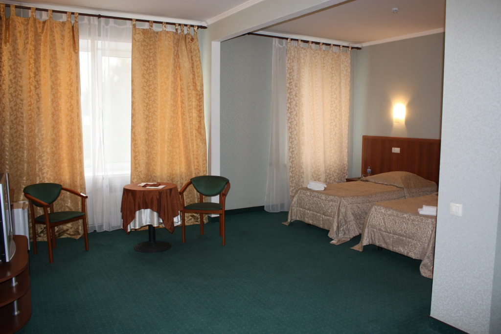 Hotel Zvezda photo 3