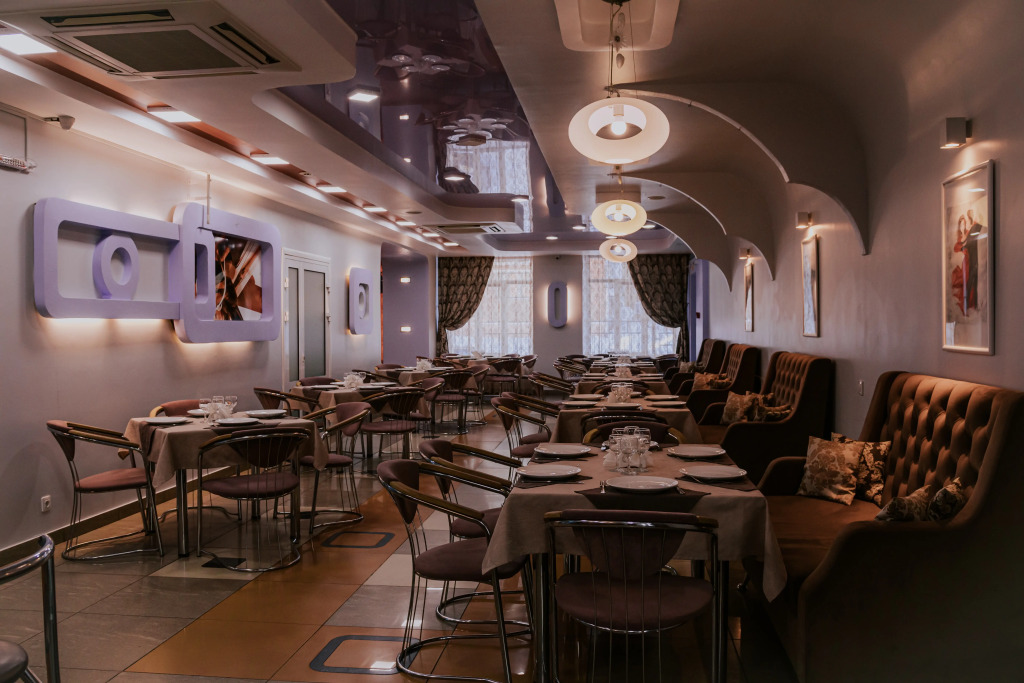 PenguiN Hotel and Entertainment Center photo 2