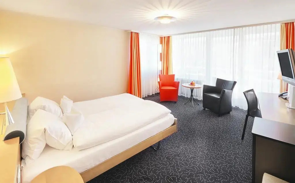 Hotel EDEN im Park photo 4