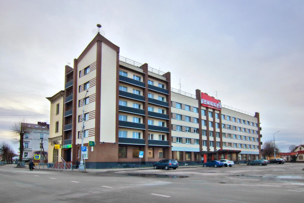 Set' gostinits KRONUS gostinitsa ROSSIYa restoran