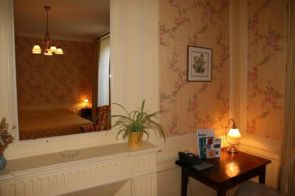 Le Manoir Du Plessis photo 2