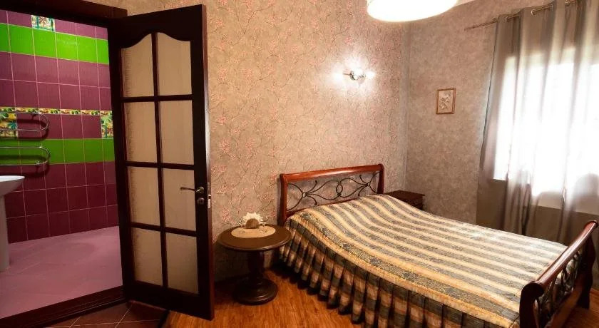 Aleksandrovsky Dvor photo 4