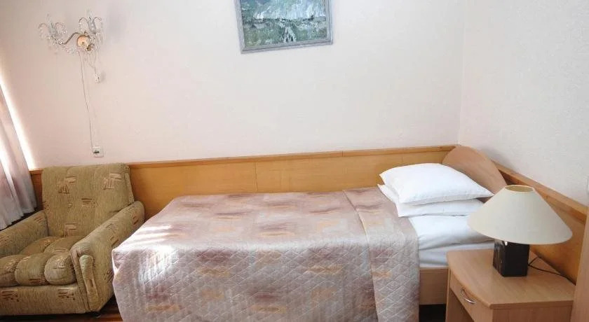 Metallurg Hotel photo 3