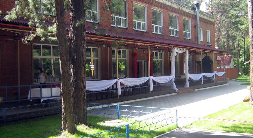 Park-otel' Lesnye dali