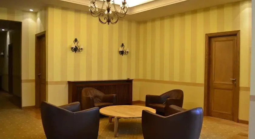 Belmont Hotel
