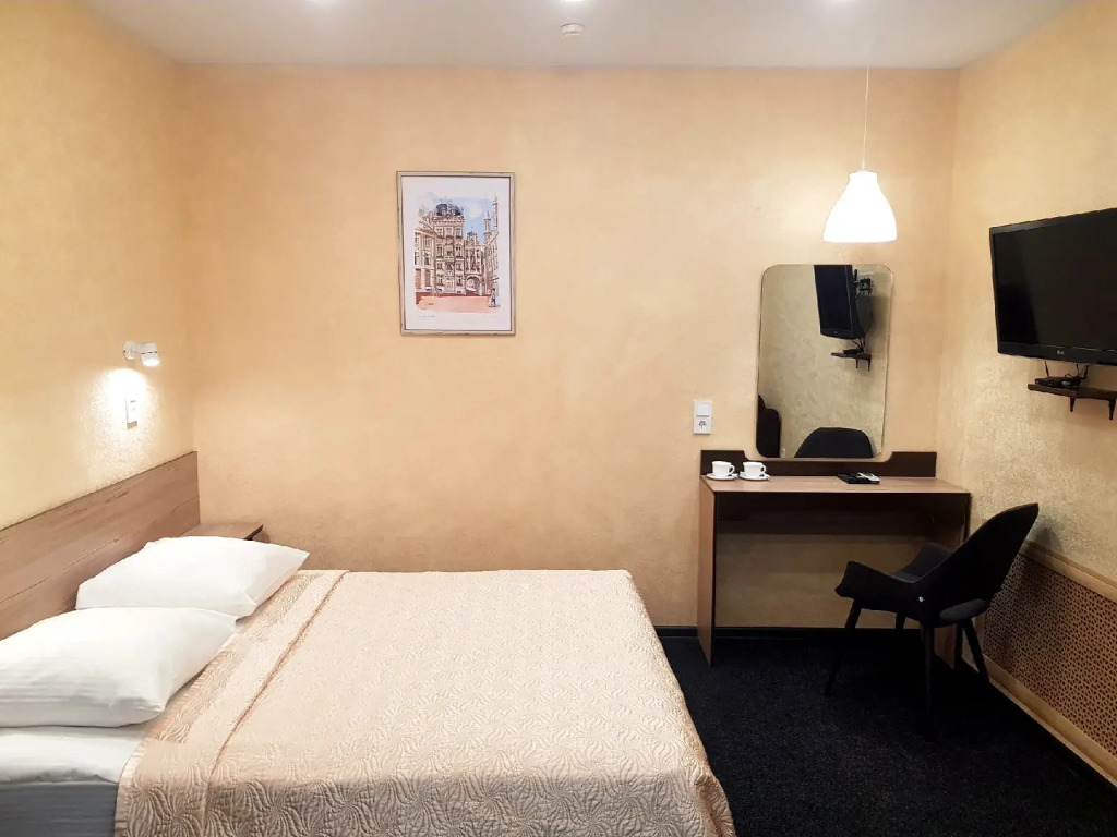 Relax Hotel photo 2