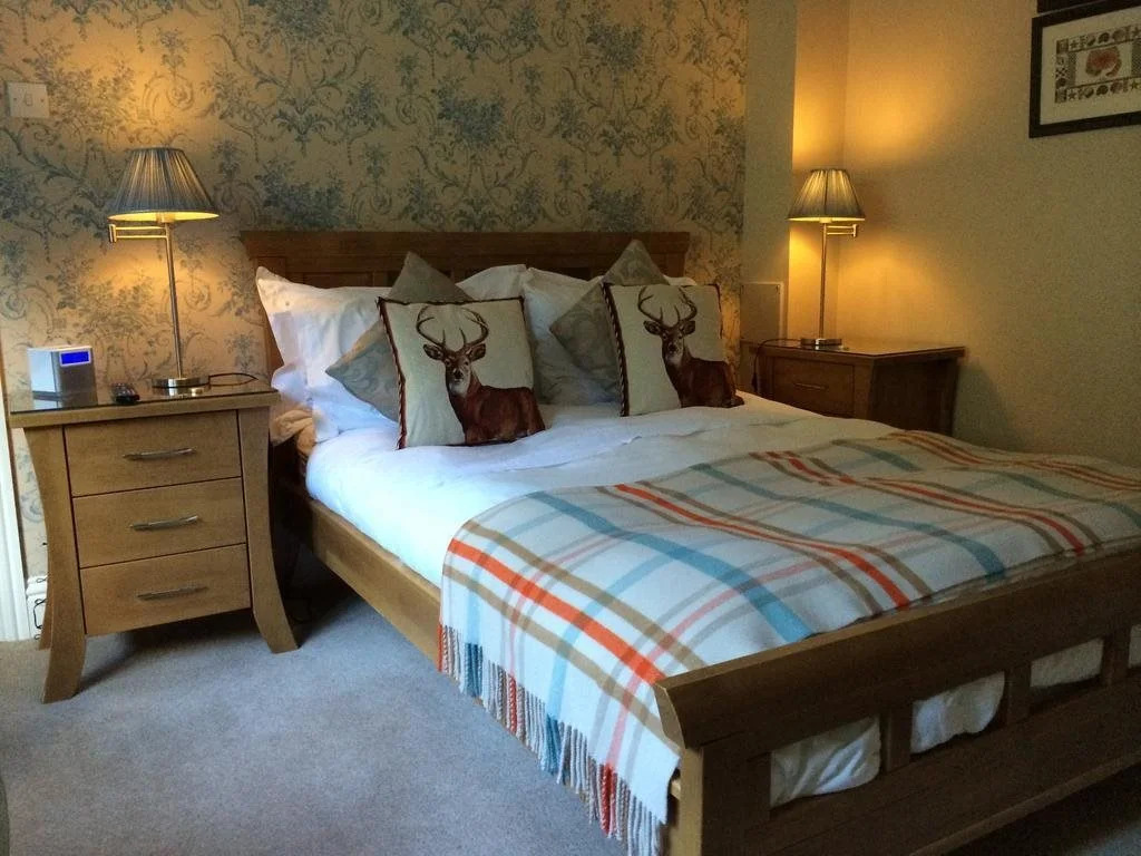 Willow Court photo 2