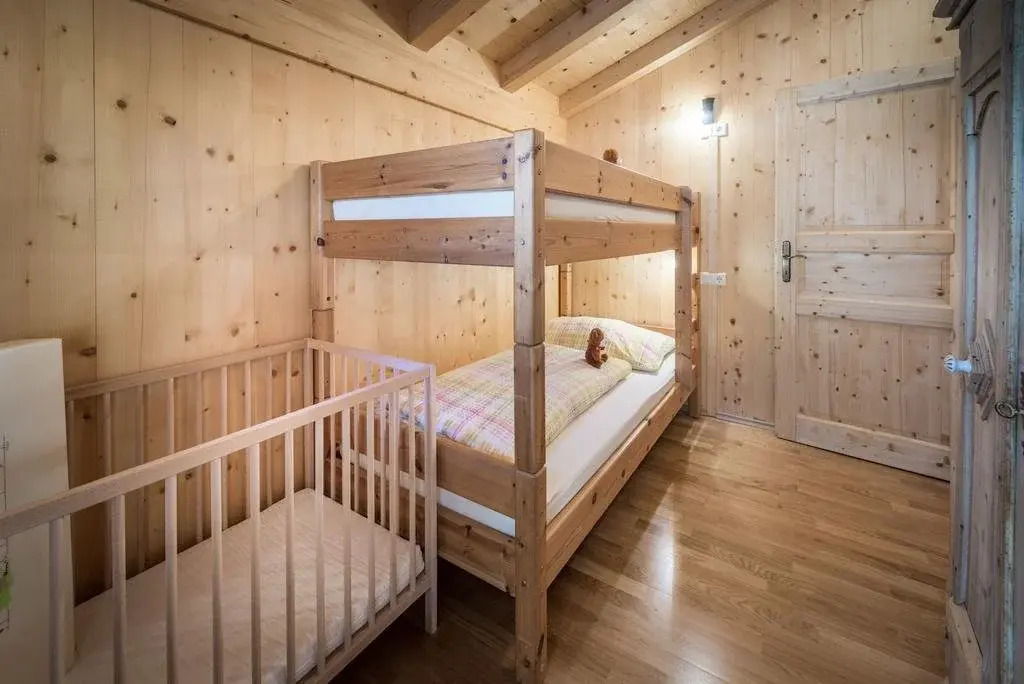 Ferienhaus Chalet Schlossblick Tirol photo 4