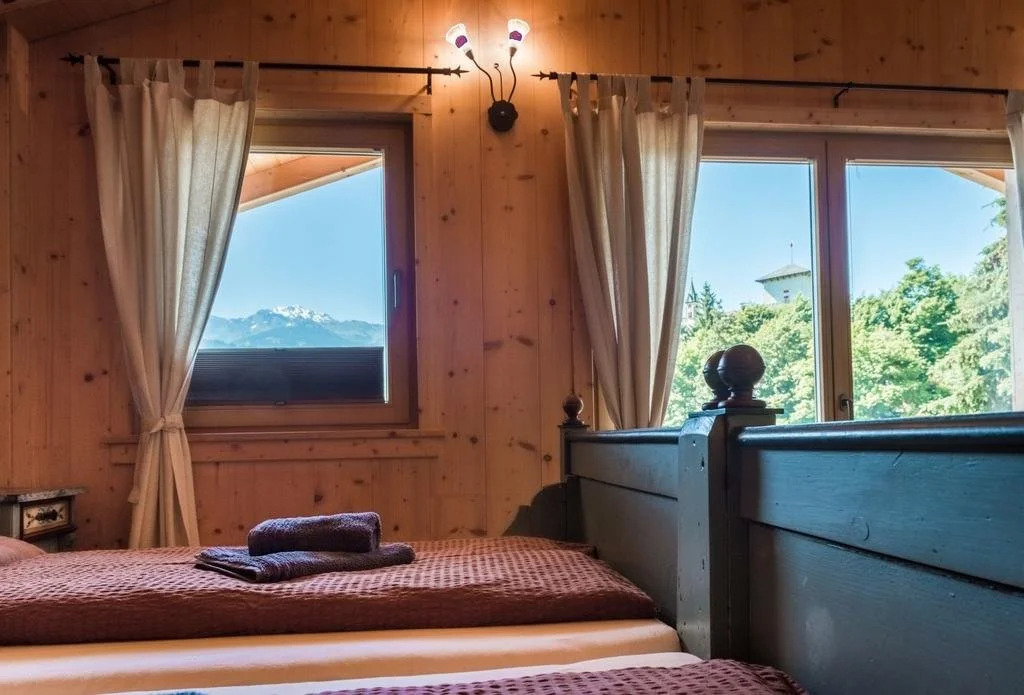 Ferienhaus Chalet Schlossblick Tirol