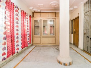 Hotel Kalyug Palace by Oyo Rooms photo 4