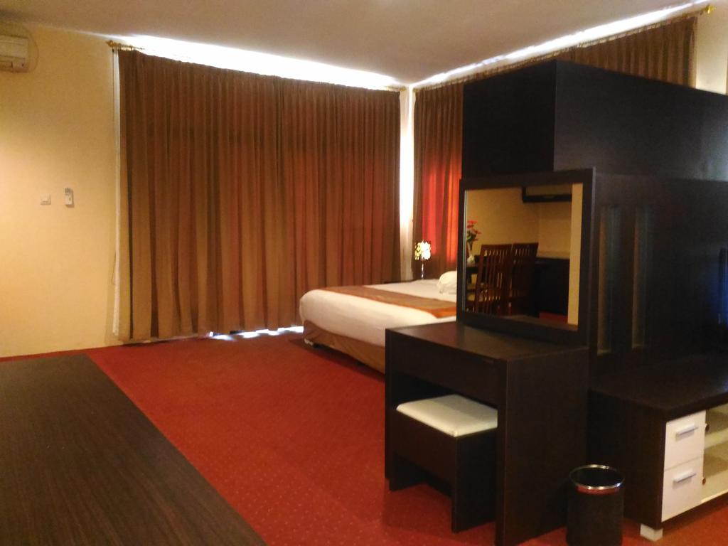 Grand Royal Taliwang photo 4
