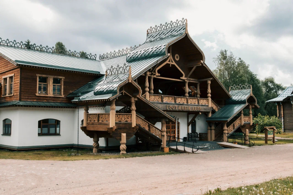 Udivitelnaya Derevnya Mandrogi Tourist Complex photo 2