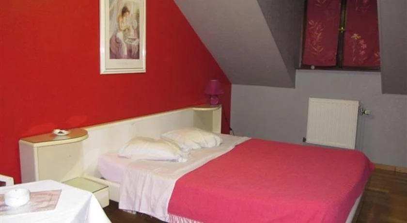 Hotel Le Val D'Ourthe photo 4