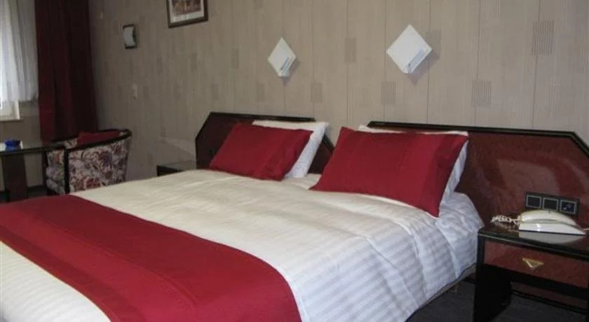 Hotel Le Val D'Ourthe photo 5