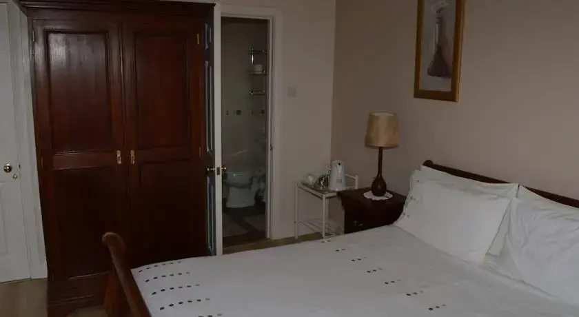 Barr's B&B